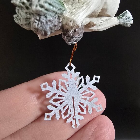 NWT RARE Pam Schifferl Winter White Fox Ornament Snowflake Accent  By Midwest - Picture 4 of 9